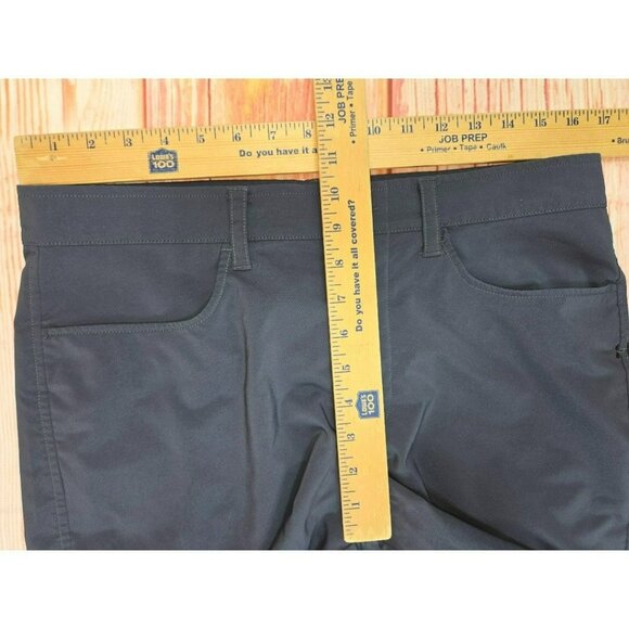 Under Armour Mens HeatGear Loose Fit Black Golf Shorts 32 - Picture 6 of 7